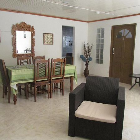 Posada Hostal Miss Marlly San Andrés Екстериор снимка