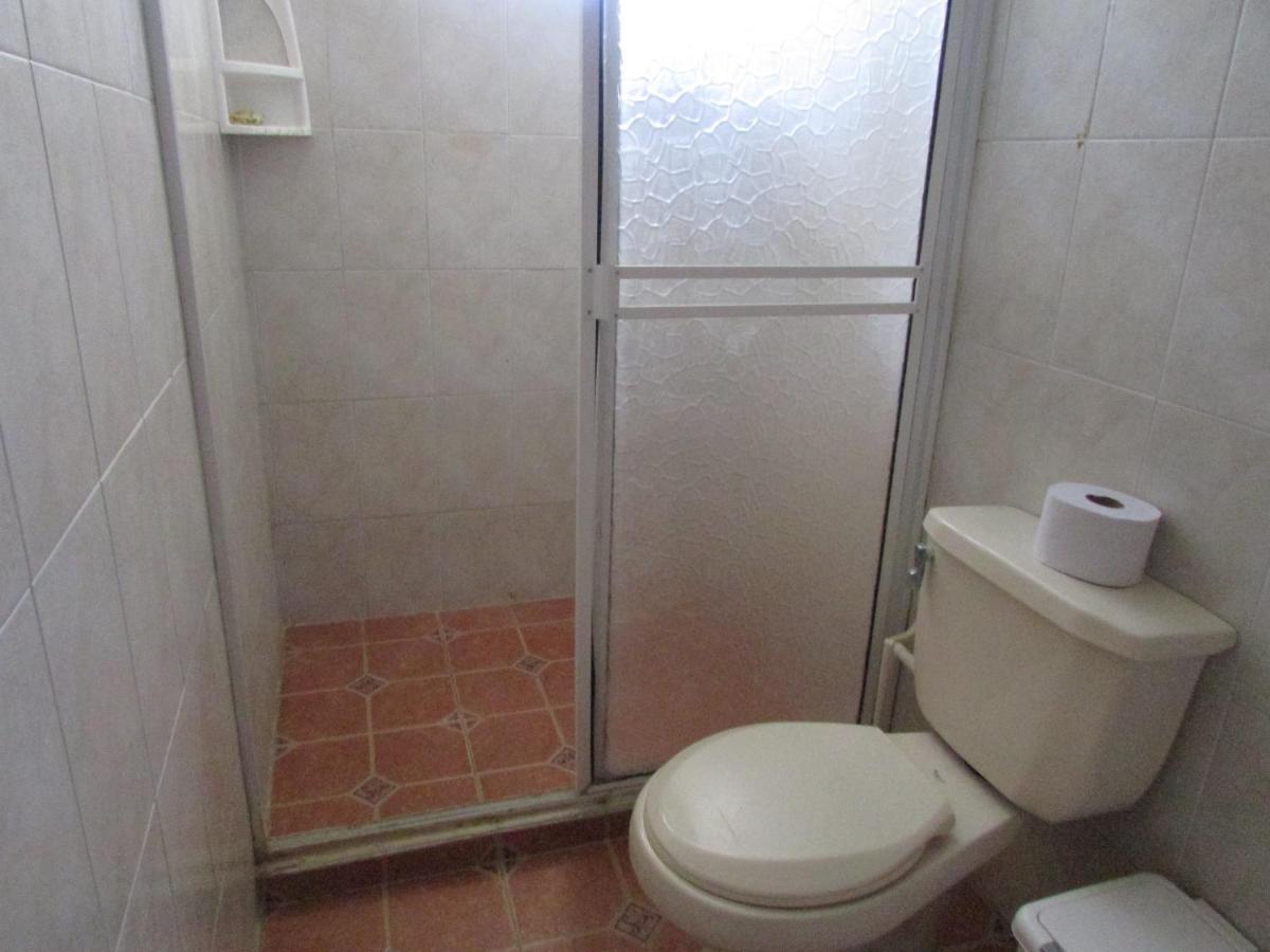 Posada Hostal Miss Marlly San Andrés Екстериор снимка